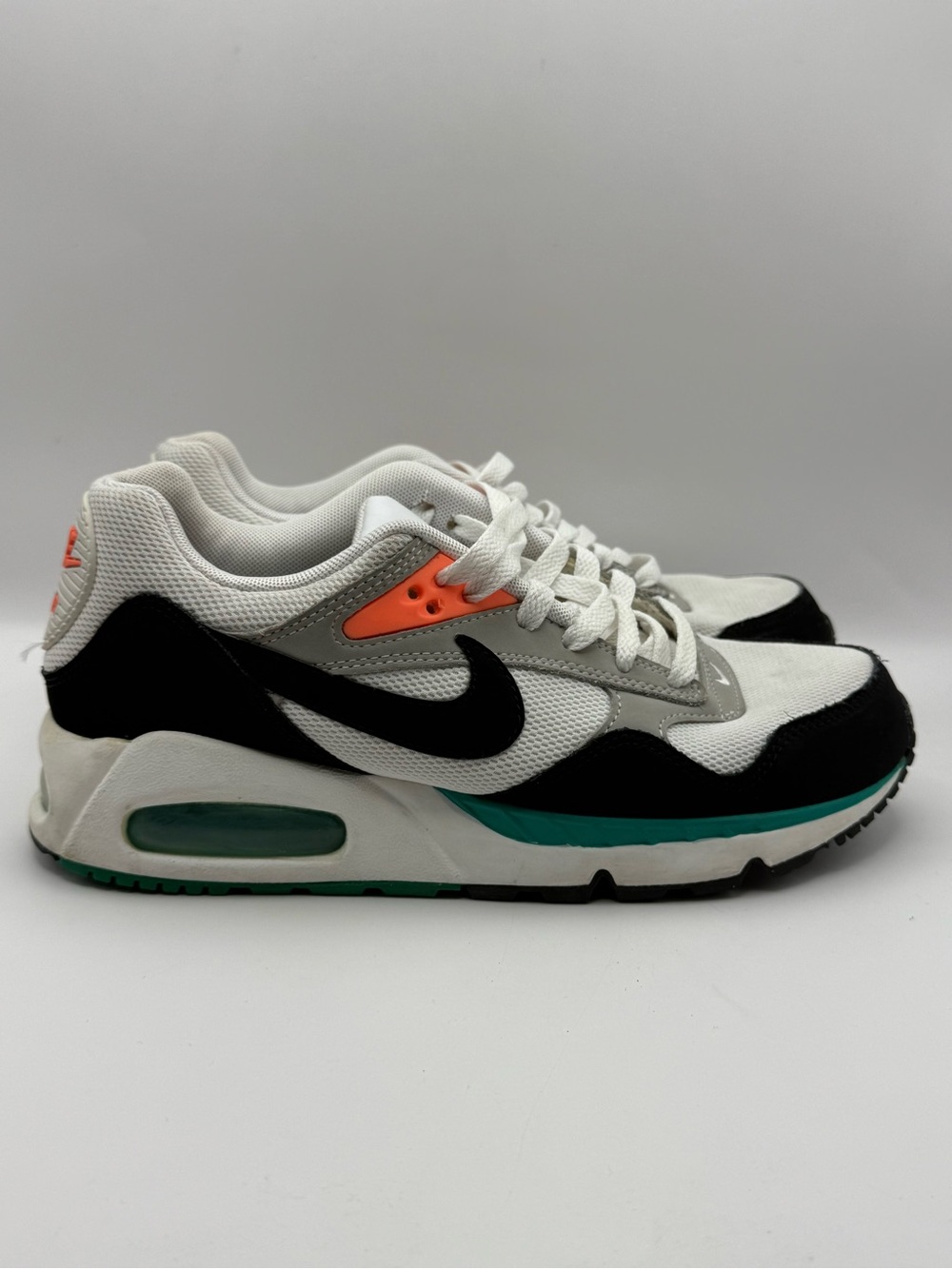 Nike Air Max Correlate Women’s 7.5 White Black New Green Bright Mango 511417-136
